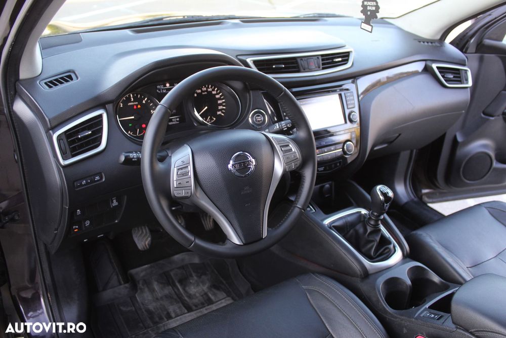Nissan Qashqai 1.6 DCI 4 x 4 DPF Start/Stop tekna - 14