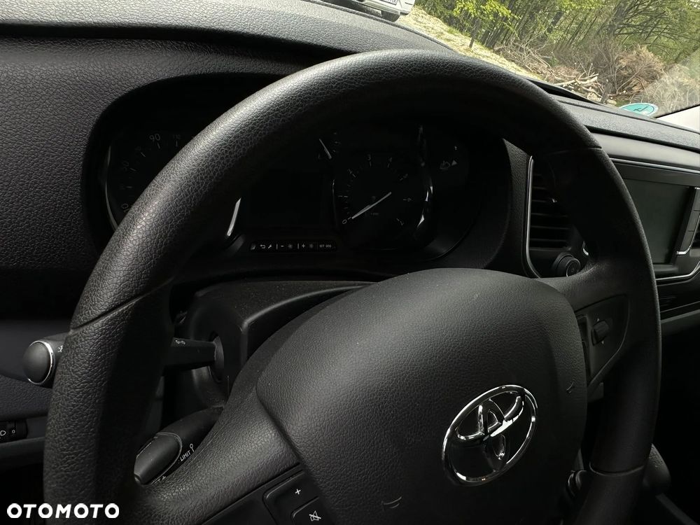 Toyota ProAce - 8