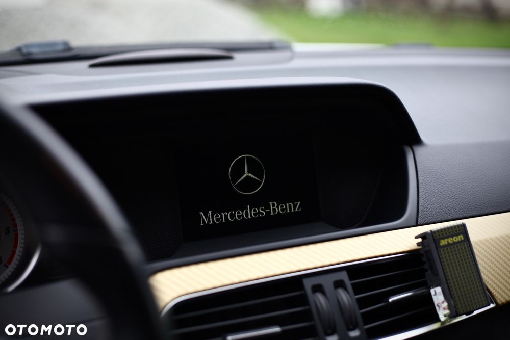 Mercedes-Benz Klasa C 220 T CDI 7G-TRONIC Avantgarde Edition - 8