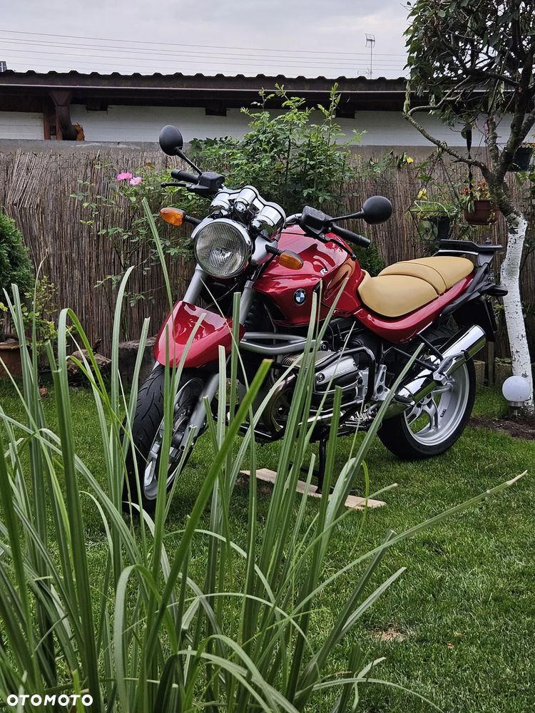 BMW R - 1