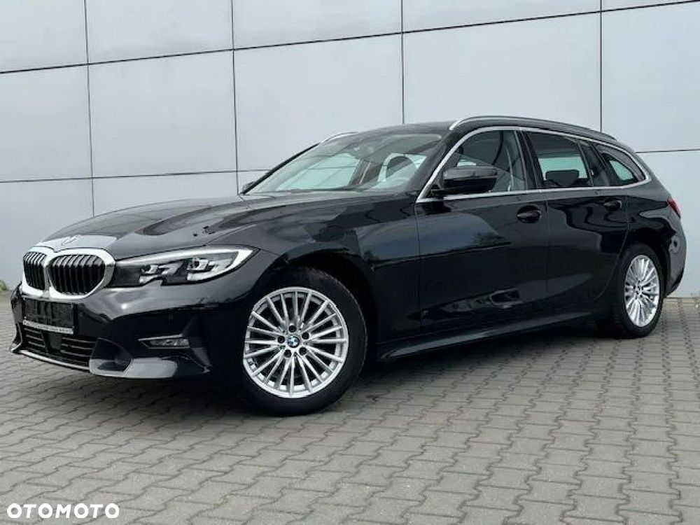 BMW Seria 3 318d Sport Line - 2