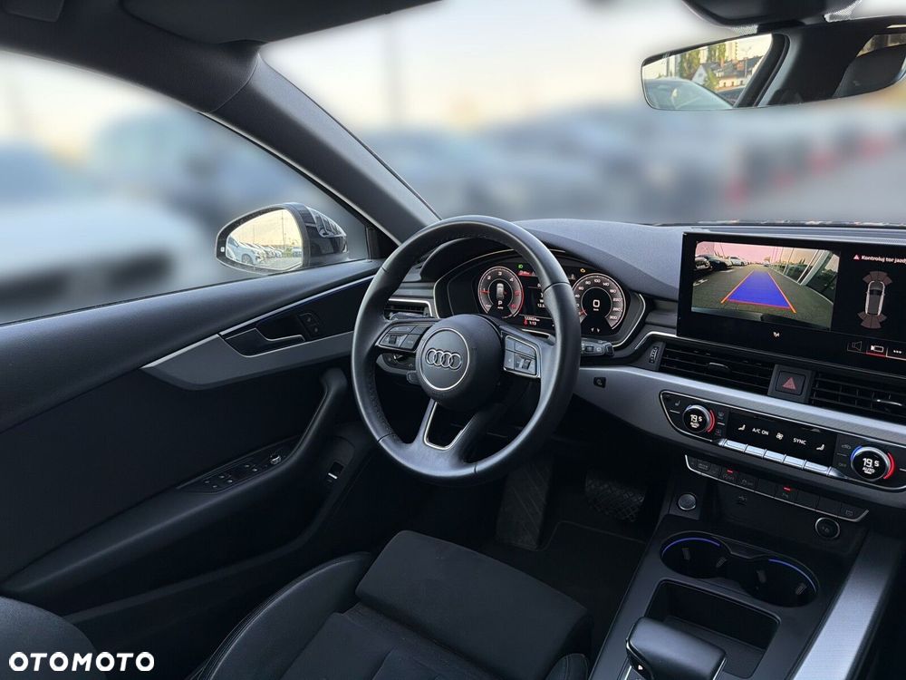 Audi A4 Avant - 16