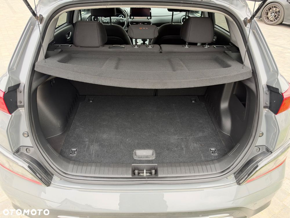 Hyundai Kona 64kWh Modern - 10