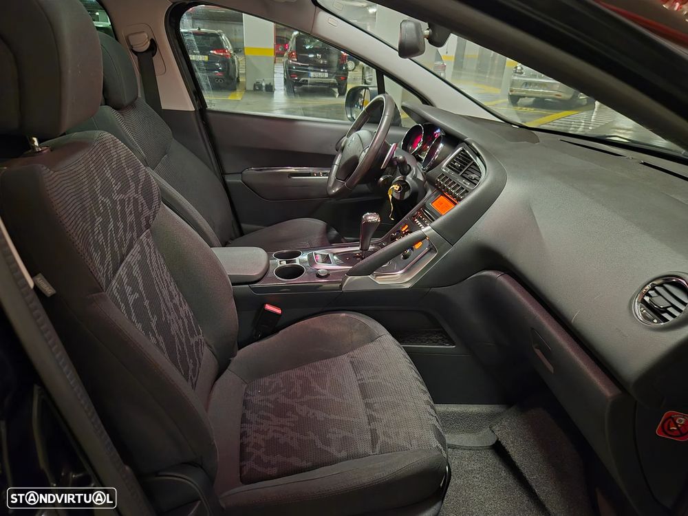 Peugeot 3008 1.6 HDi Sport CMP6 - 30