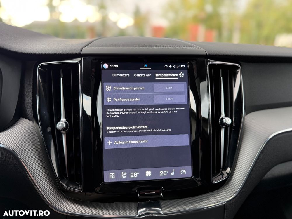 Volvo XC 60 T6 AWD Recharge Plus Dark - 32