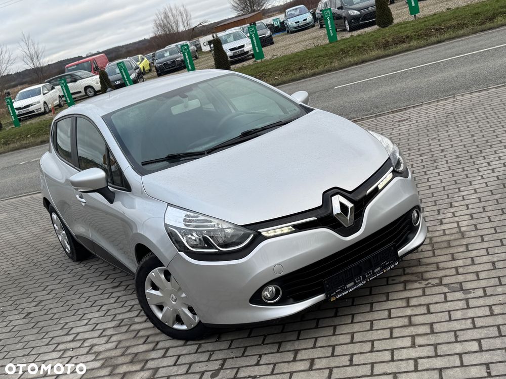 Renault Clio 1.2 16V 75 LIMITED - 5
