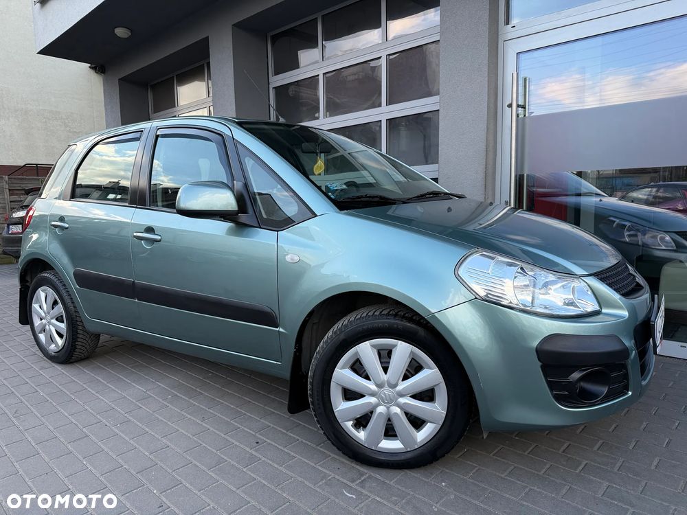 Suzuki SX4 - 1