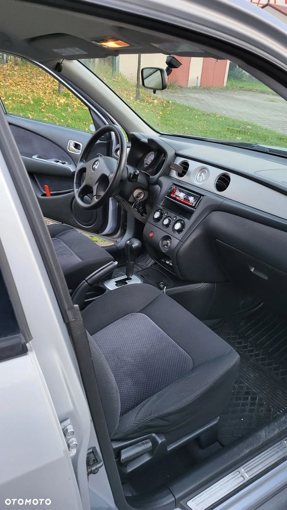 Mitsubishi Outlander 2.4 4WD Automatik Intense - 13