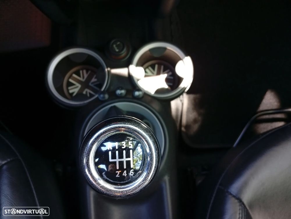 MINI 3 Portas Cooper D - 12