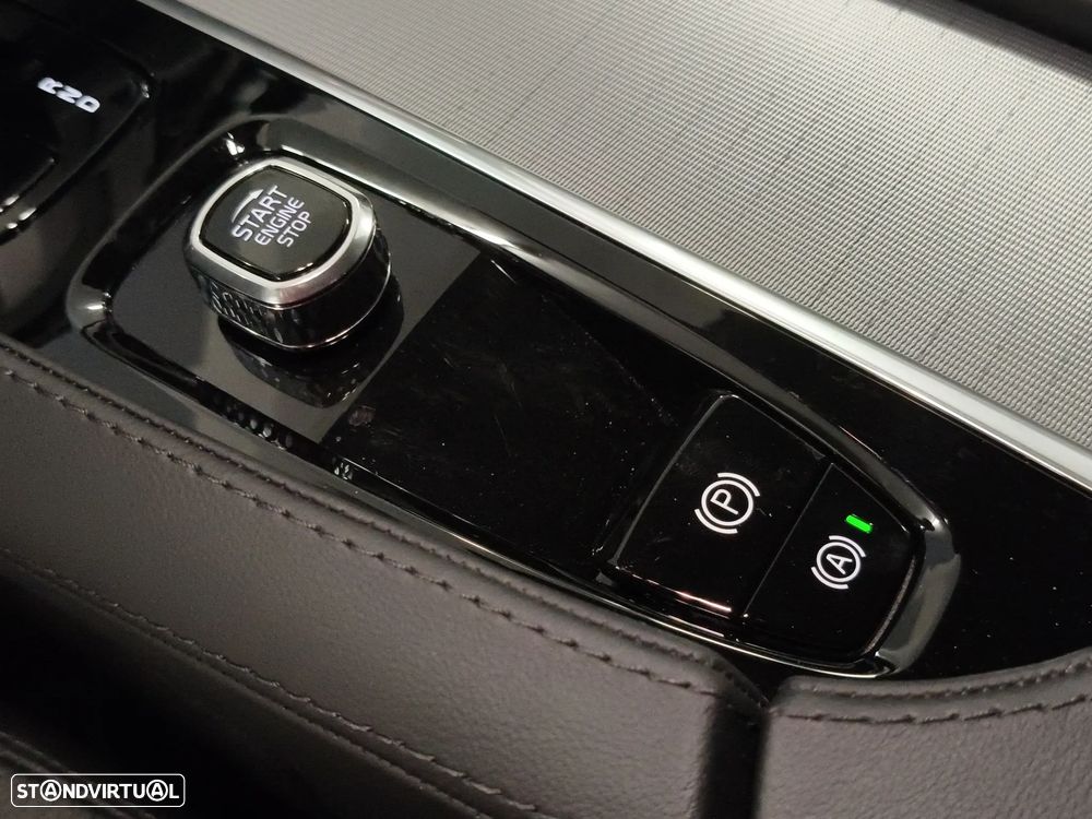 Volvo XC 90 - 22