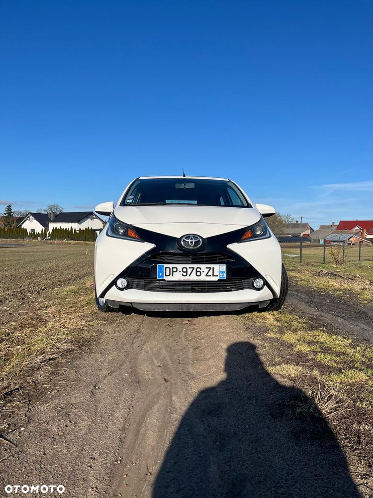 Toyota Aygo x-play - 5