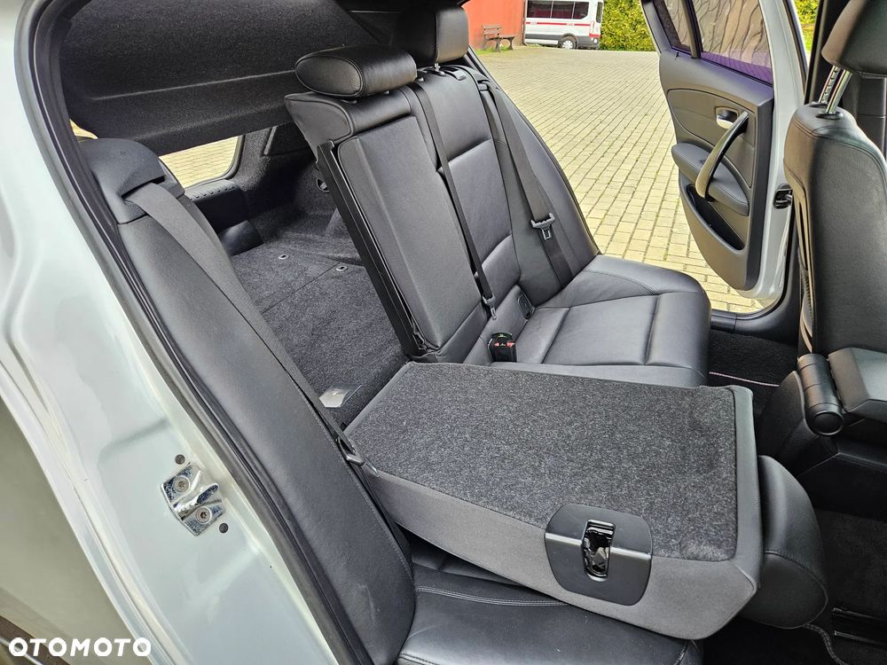 BMW Seria 1 - 27