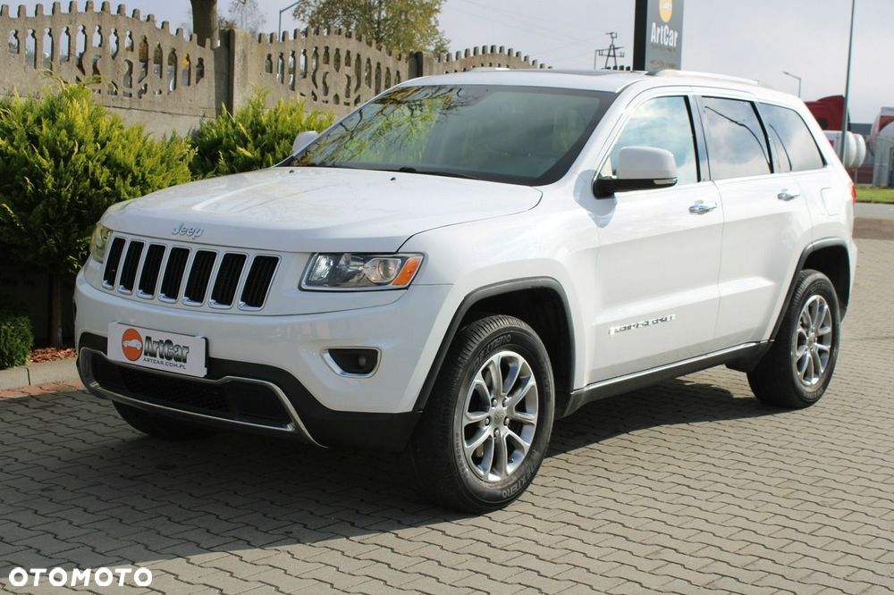 Jeep Grand Cherokee - 29