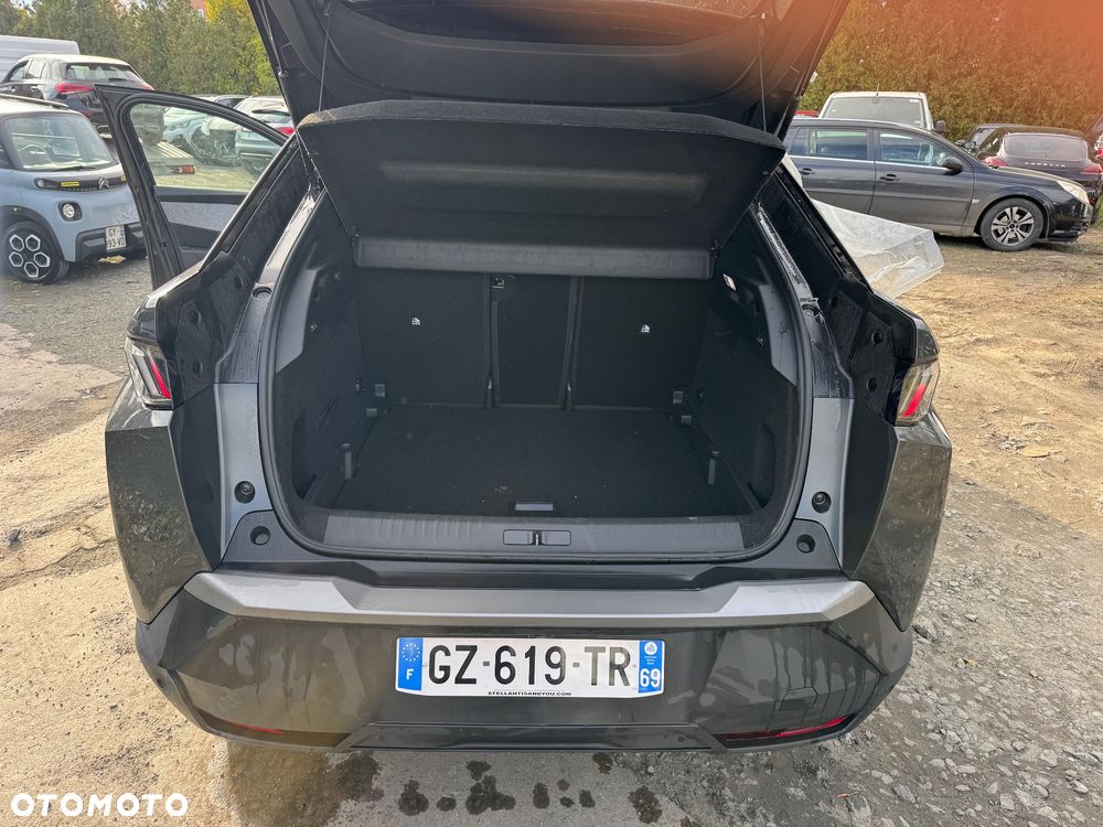 Peugeot 3008 1.2 PureTech mHEV Allure Pack S&S e-DCS6 - 18