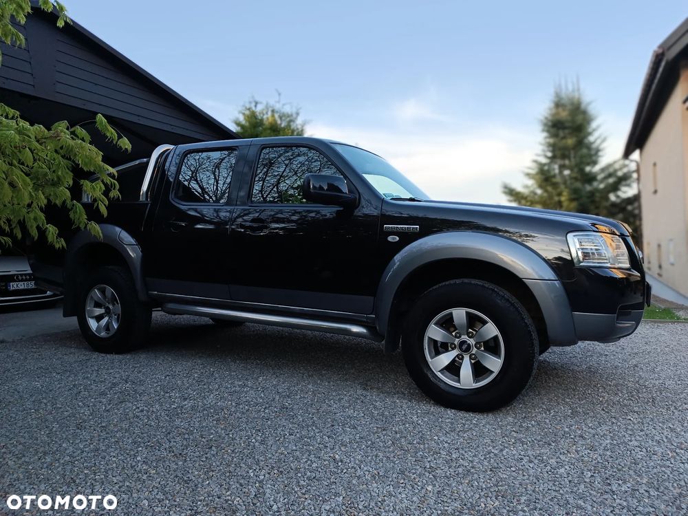 Ford Ranger 2.5 TDCi DC XLT - 24