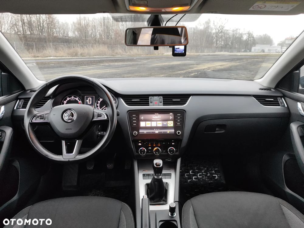Skoda Octavia 1.4 TSI Ambition - 31