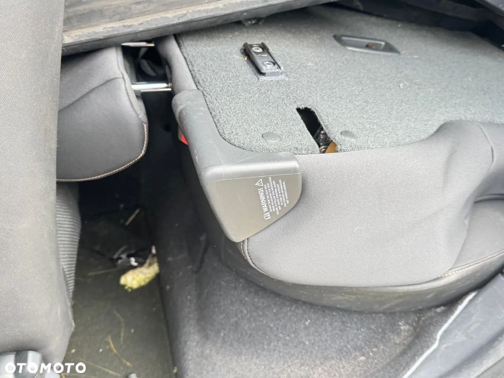 VOLVO V50 2012 POJ. 2.0 Diesel 150 KM - samochód cały na CZĘŚCI - 8