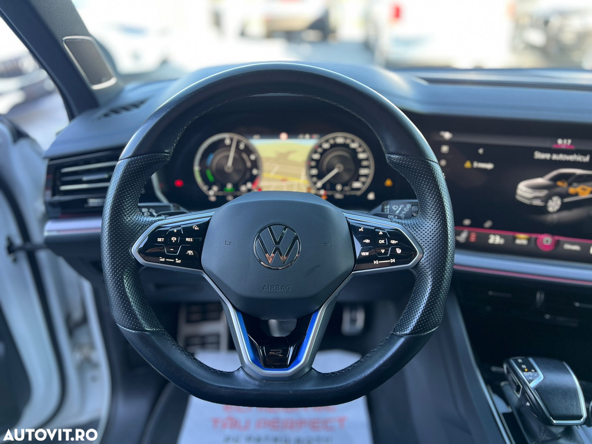 Volkswagen Touareg - 15