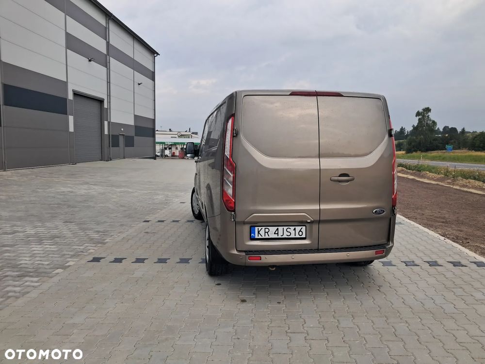 Ford Transit custom - 8