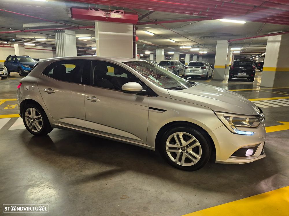 Renault Mégane - 8