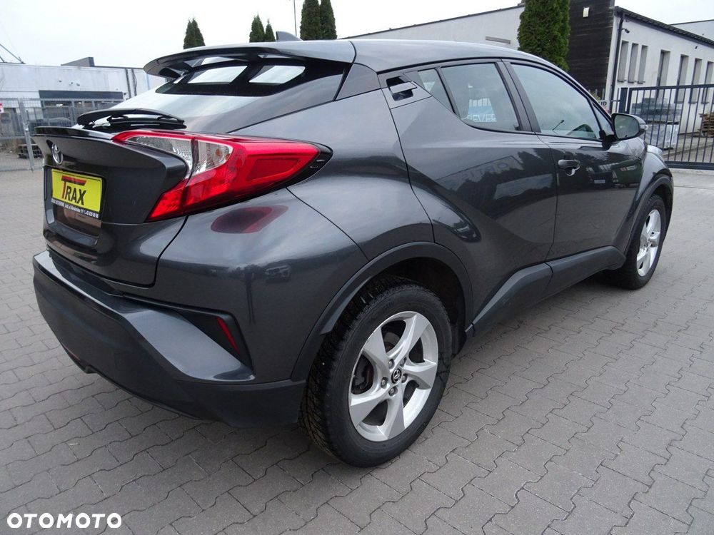 Toyota C-HR - 7