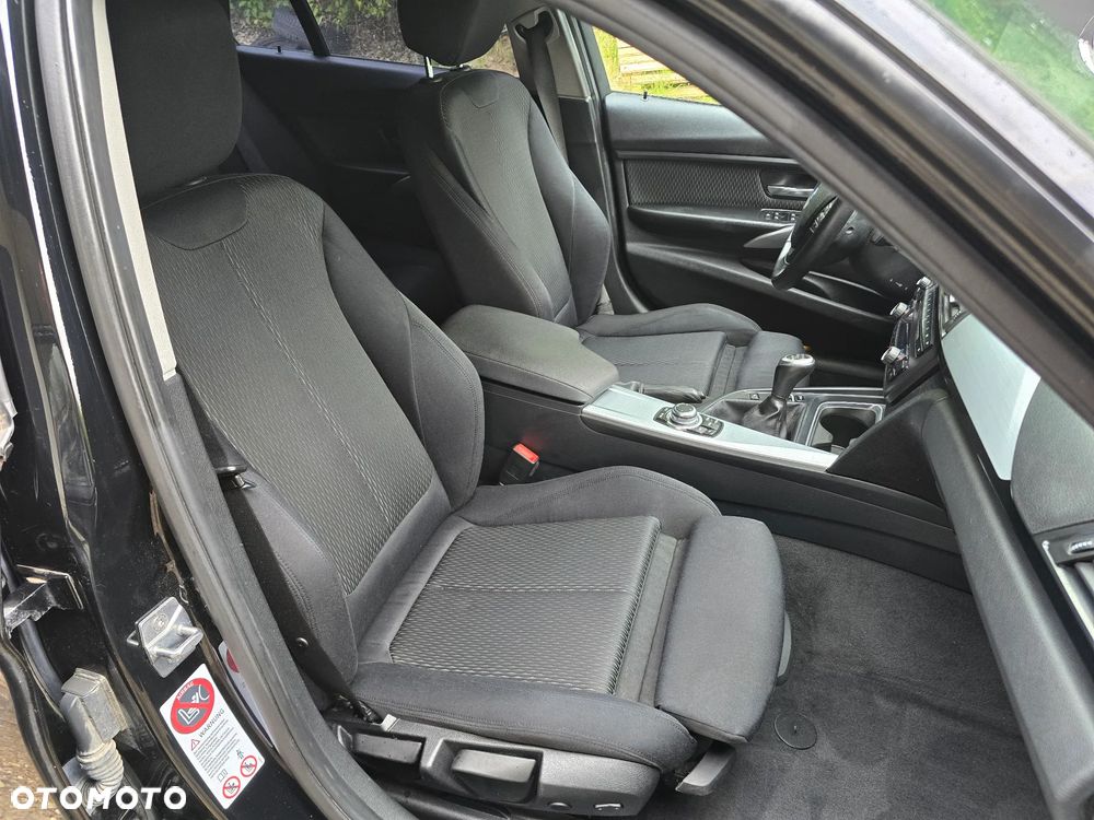 BMW Seria 3 - 20