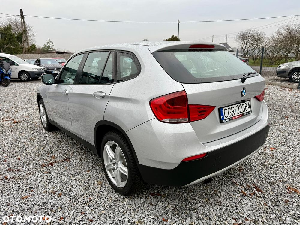 BMW X1 sDrive18i xLine - 3