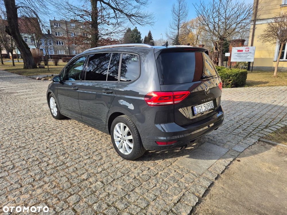 Volkswagen Touran 2.0 TDI SCR DSG ACTIVE - 2