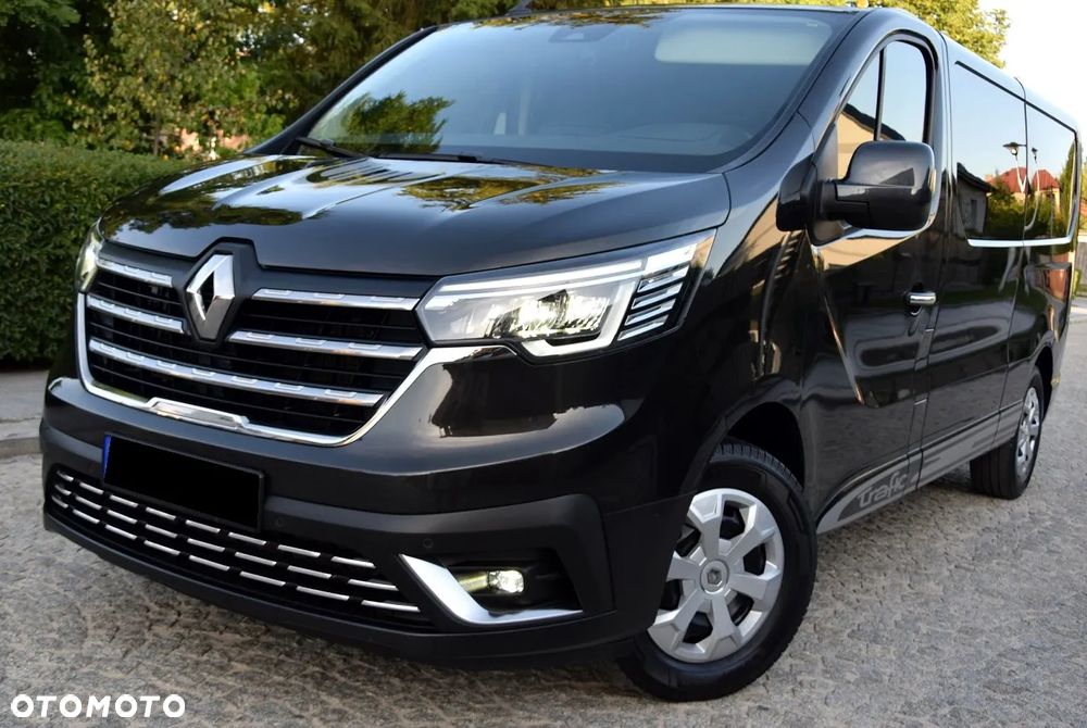 Renault Trafic - 25