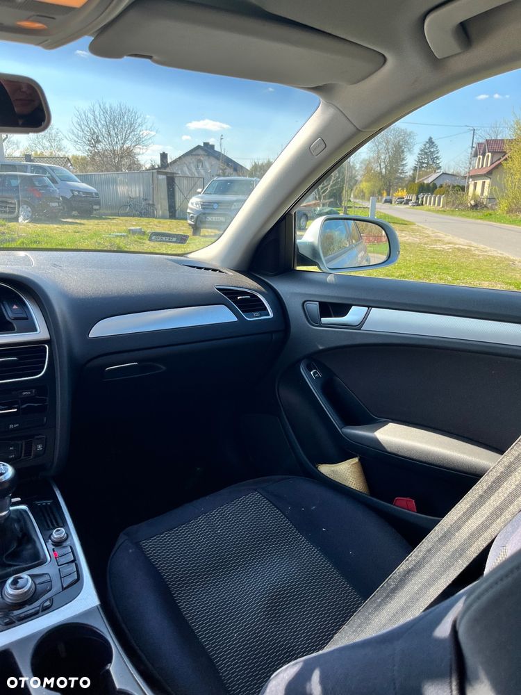 Audi A4 Avant 2.0 TDI - 14