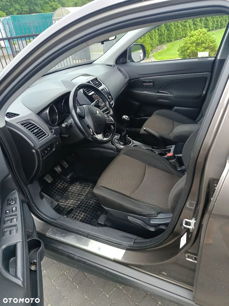 Mitsubishi ASX 1.6 Active - 12