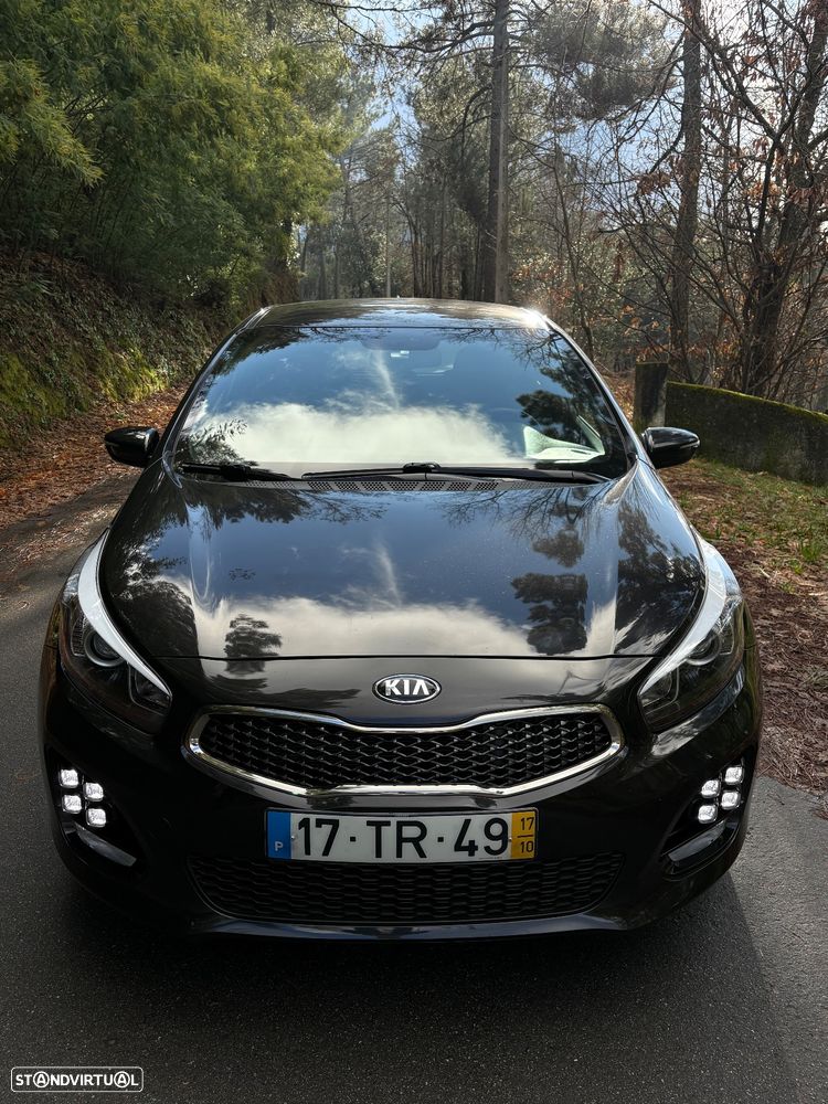 Kia Ceed 1.6 CRDi GT Line - 2