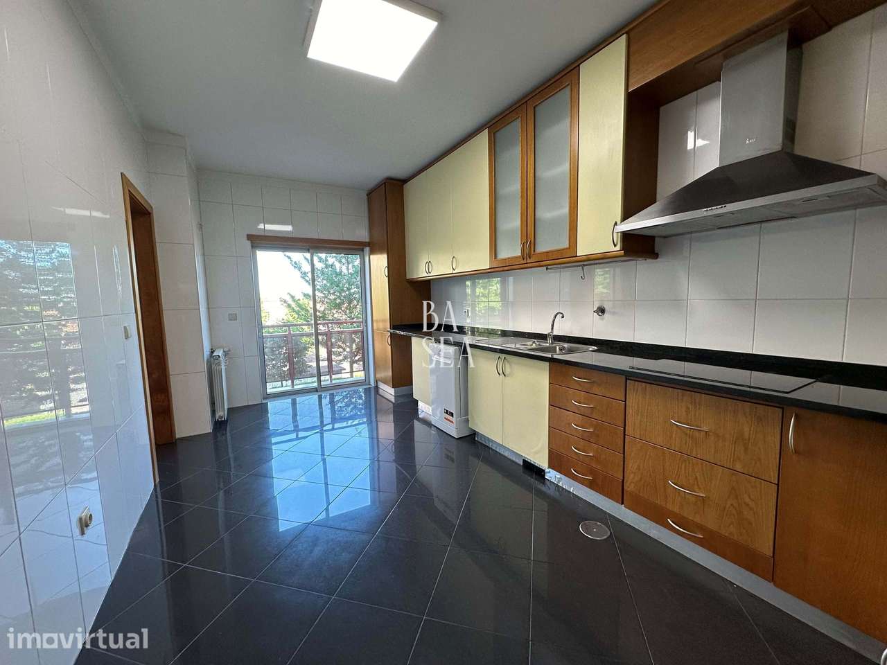 Apartamento T3 duplex com box para 2 carros em Nogueró Braga - Grande imagem: 3/33