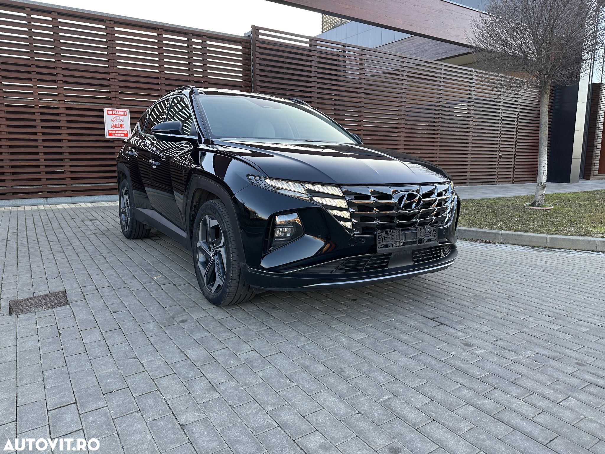Hyundai Tucson - 1