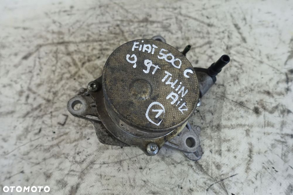 Fiat 500C 900 0.9T POMPA VACUM wakum - 2