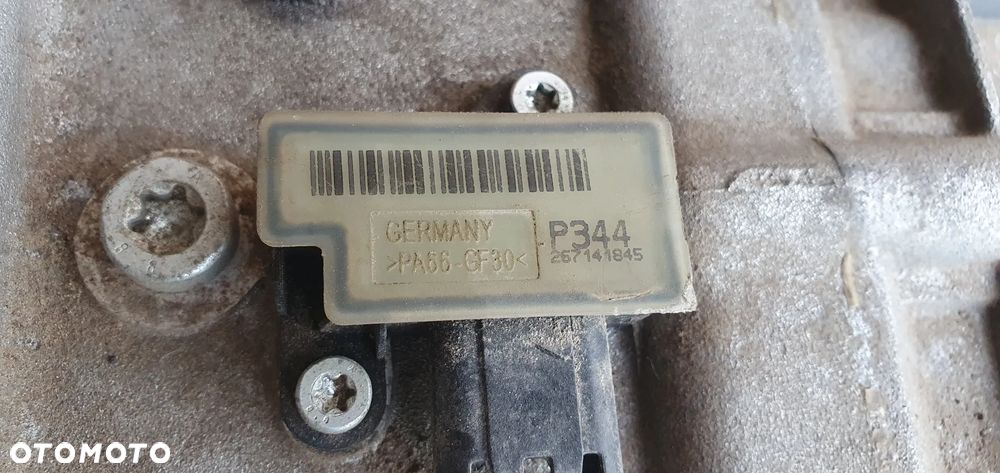Skrzynia biegów manualna 6 biegów BMW 3 E90 GS6-17DG 2.0 D 8607322 - 6