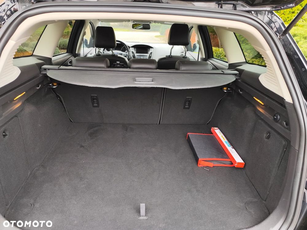 Ford Focus 1.5 EcoBlue STart-Stopp-System TITANIUM - 12