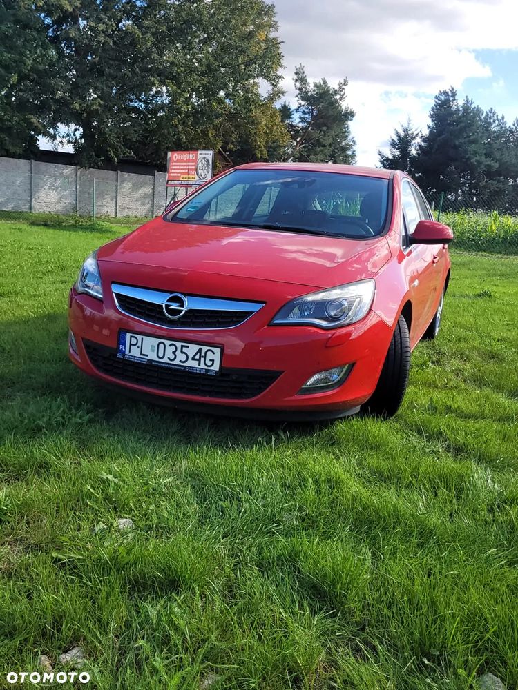 Opel Astra IV 1.4 T Sport - 3