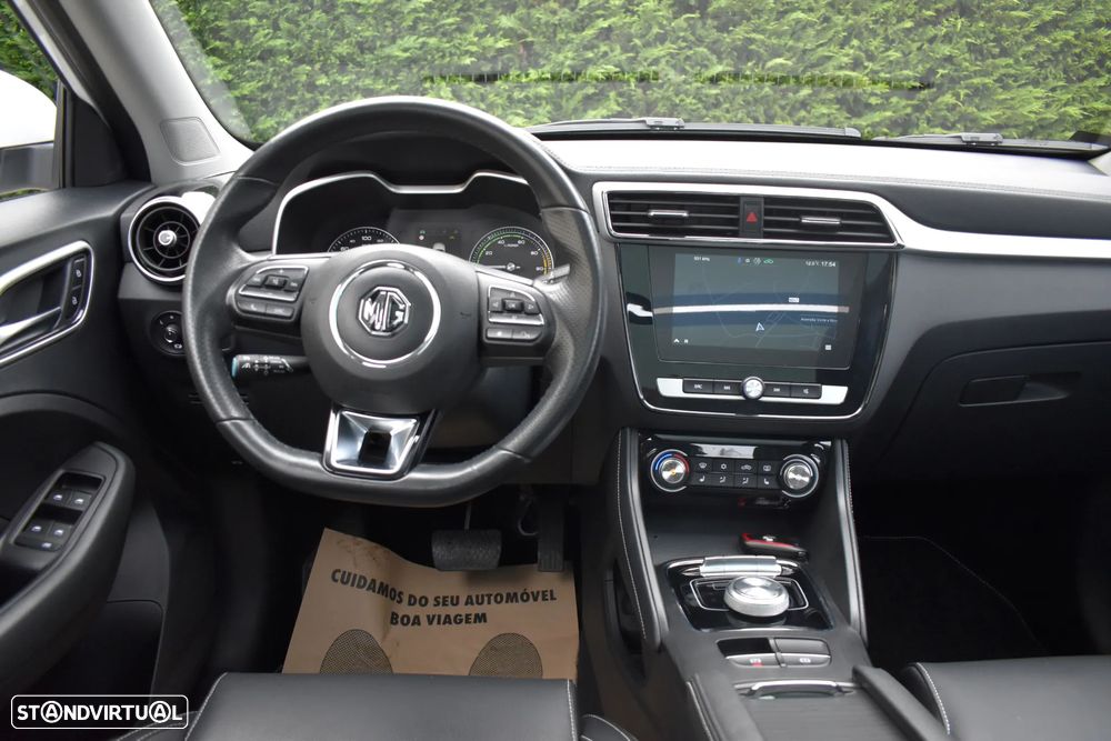 MG ZS EV 44.5 kWh Luxury - 12