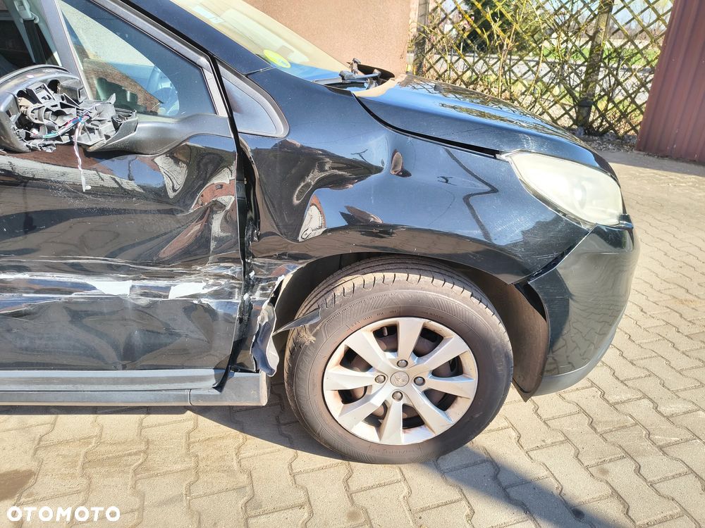 Peugeot 2008 - 5