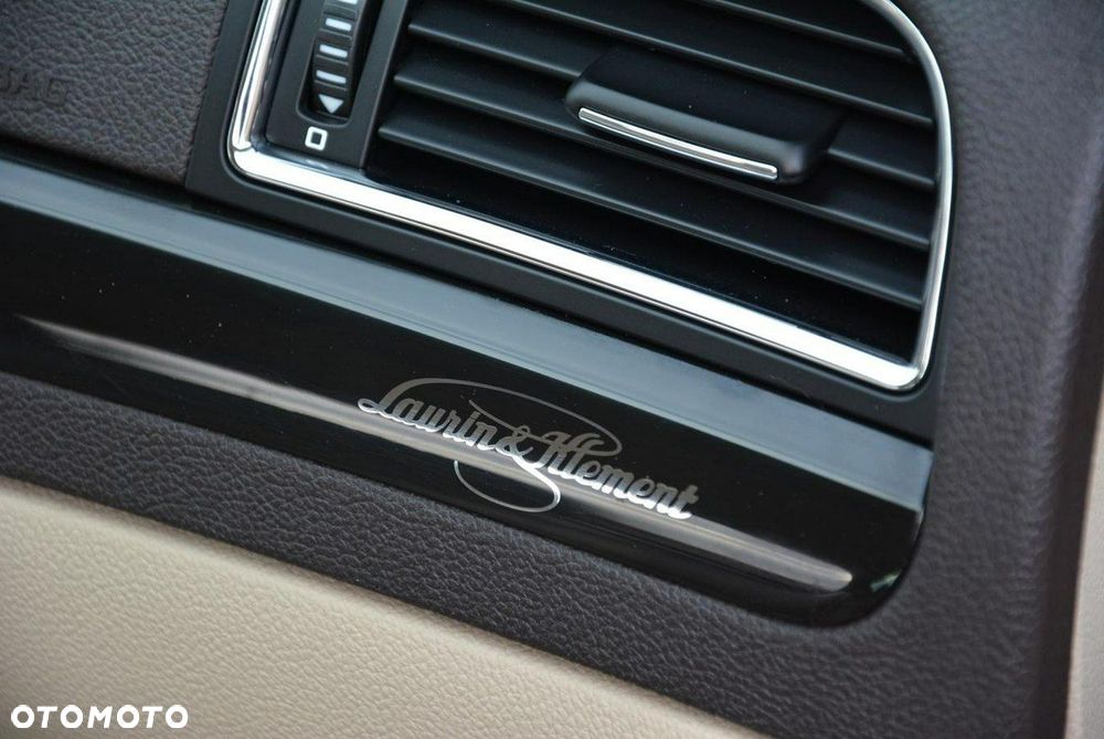 Skoda Superb 2.0 TDI DSG L&K - 20