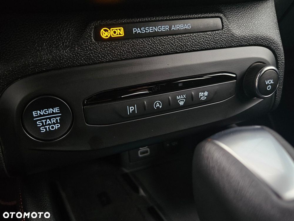 Ford Focus 1.0 EcoBoost mHEV ST-Line X - 22