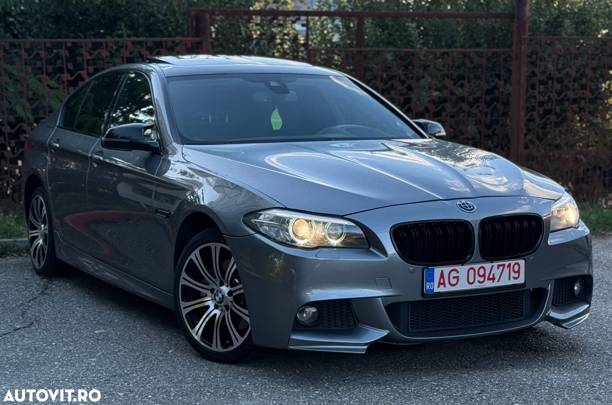 BMW Seria 5 520d - 2