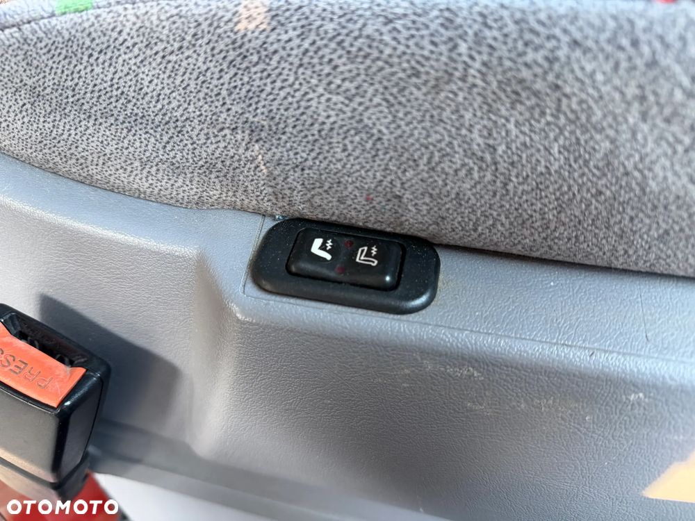 Mercedes-Benz Vito - 15