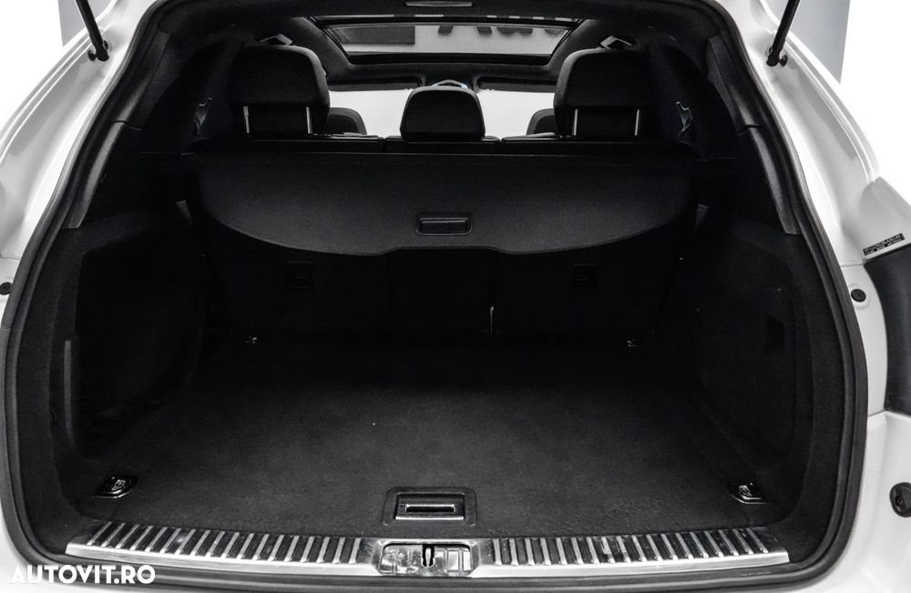 Porsche Cayenne - 21