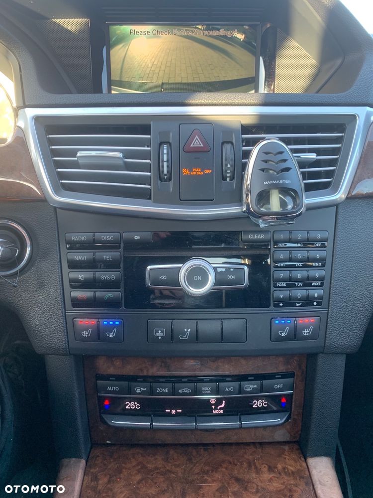 Mercedes-Benz Klasa E - 12