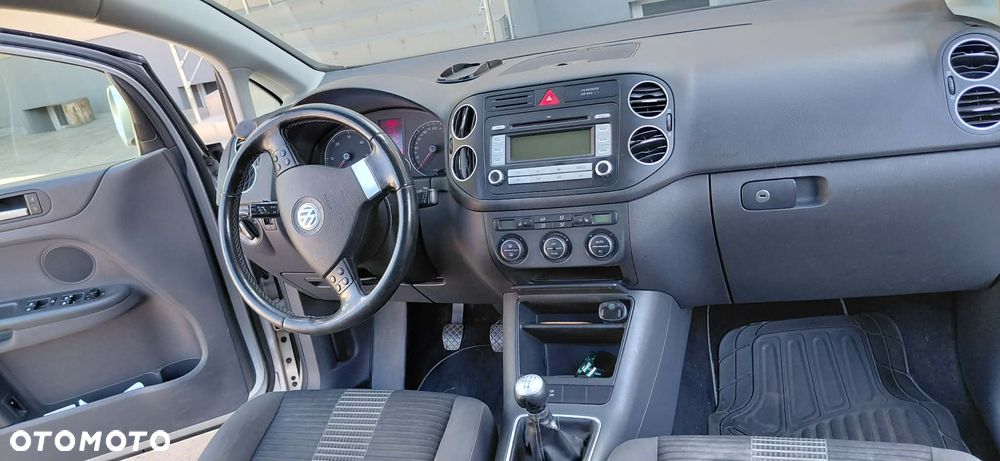 Volkswagen Golf 1.9 TDI Sportline - 10