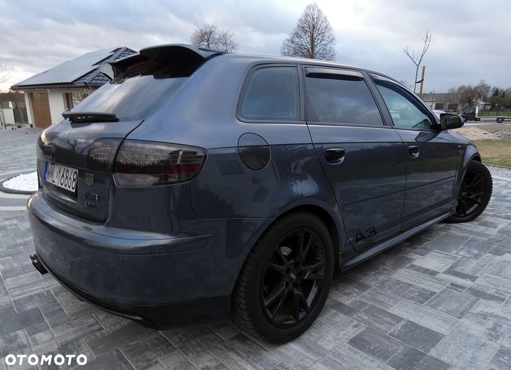 Audi A3 Sportback - 16