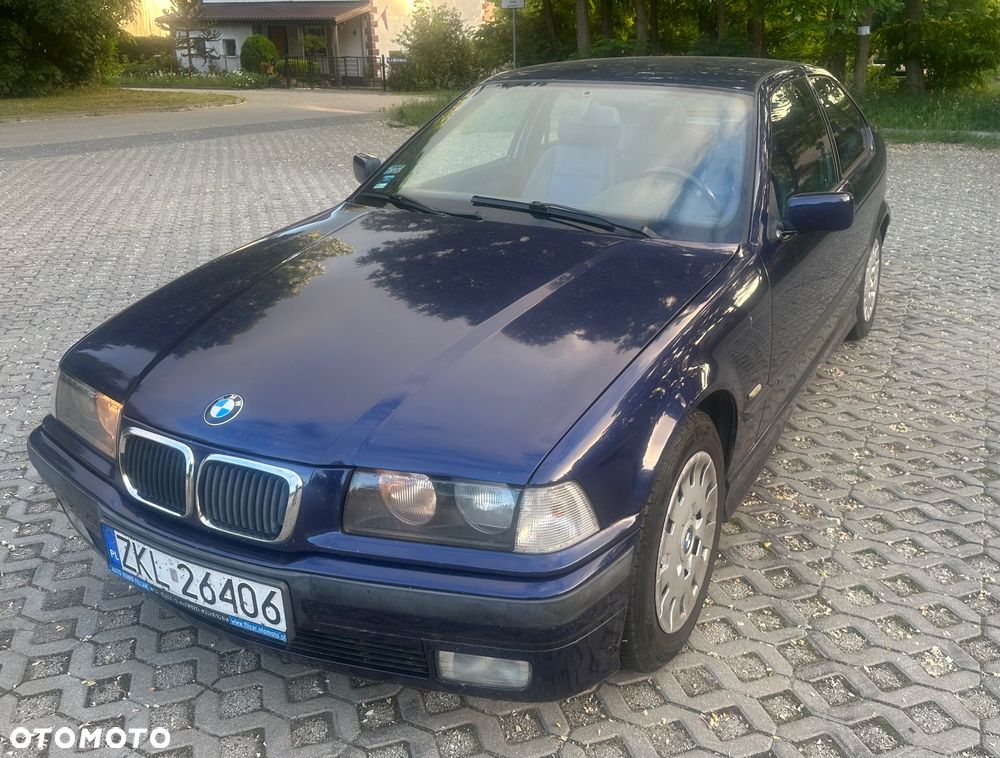 BMW Seria 3 316i - 1