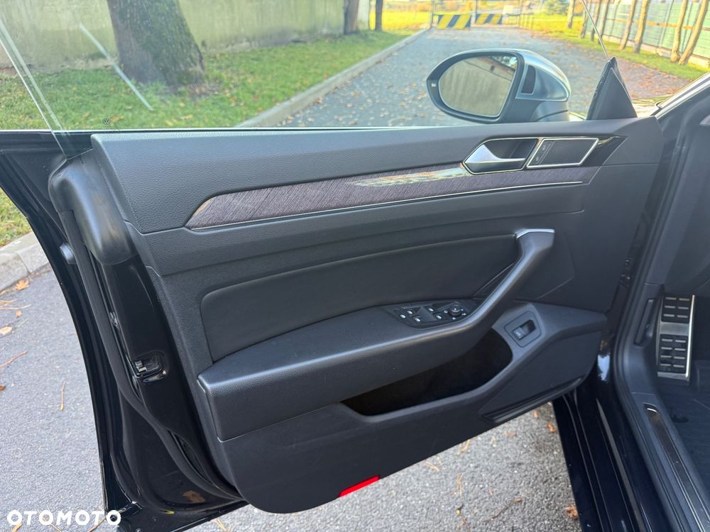 Volkswagen Arteon 2.0 TDI Bi-Turbo SCR 4Mot Elegance DSG - 12